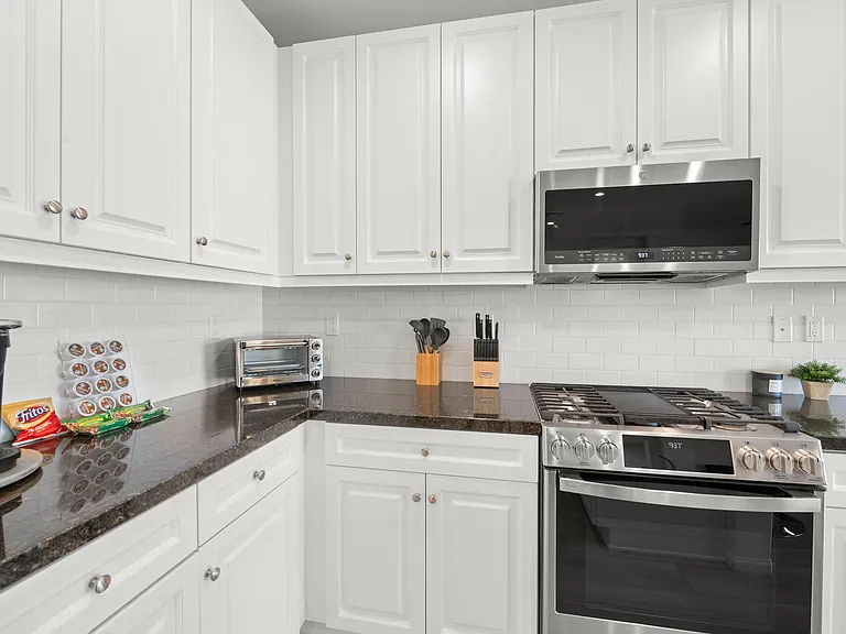 Ponderosa Dr — Photo 16