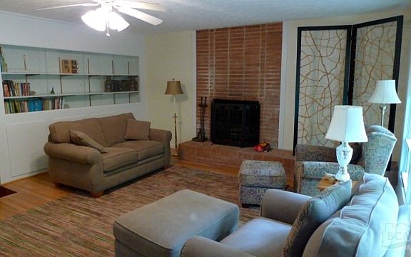 3rd image of 4542 Cobb Ave #0