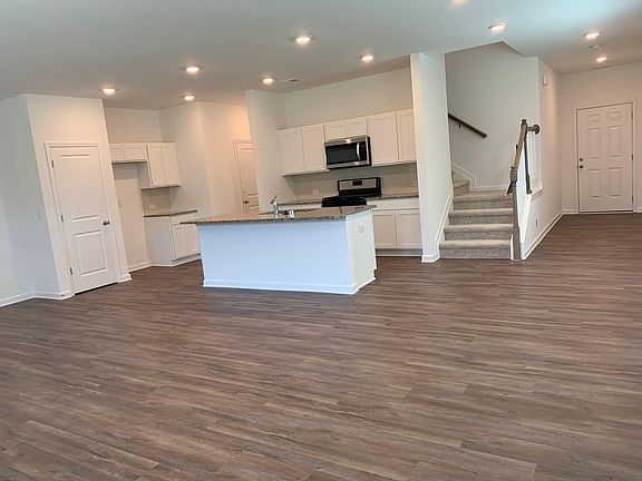 Open Kitchen,Living