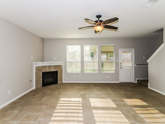 5th image of 14807 Waverly Hill Ln