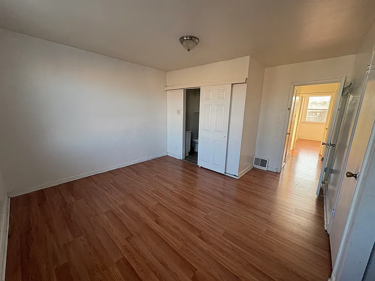 6612 Eastwood St — Photo 7