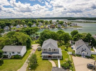 6 Riggs Point Rd, Gloucester, MA 01930