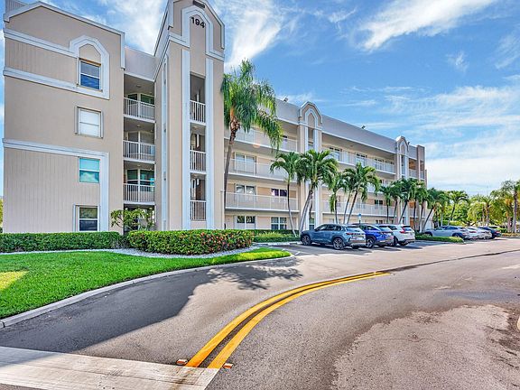 2nd image of 10217 NW 24th Place #101