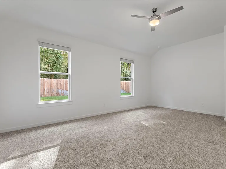 1069 Dancing Feather St — Photo 32