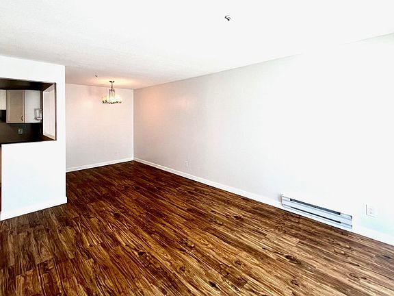 3rd image of 11671 Fraser St #307
