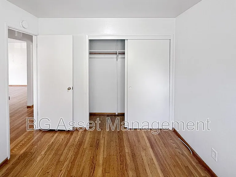 121 Eddy St — Photo 12