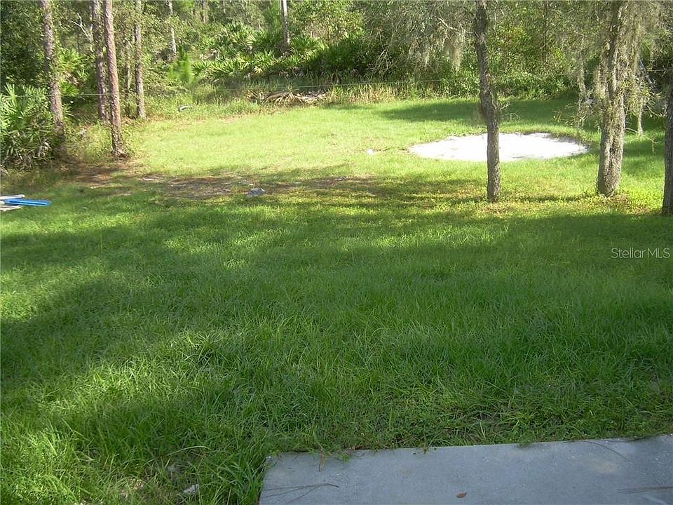 2nd image of 881 Hanford Dr
