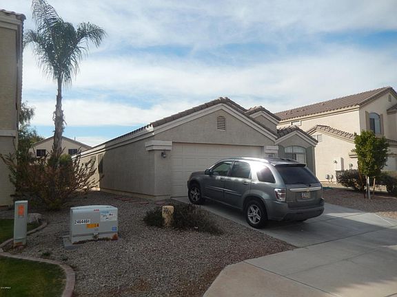3rd image of 2632 S 106th Ave