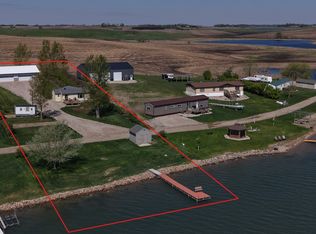 7042 436th Ave, Webster, SD 57274