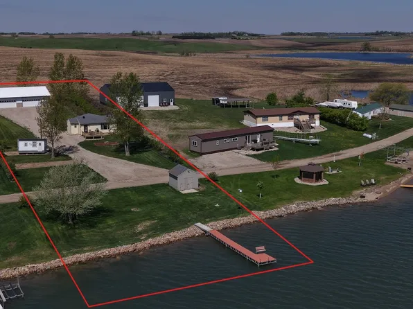 7042 436th Ave, Webster, SD 57274