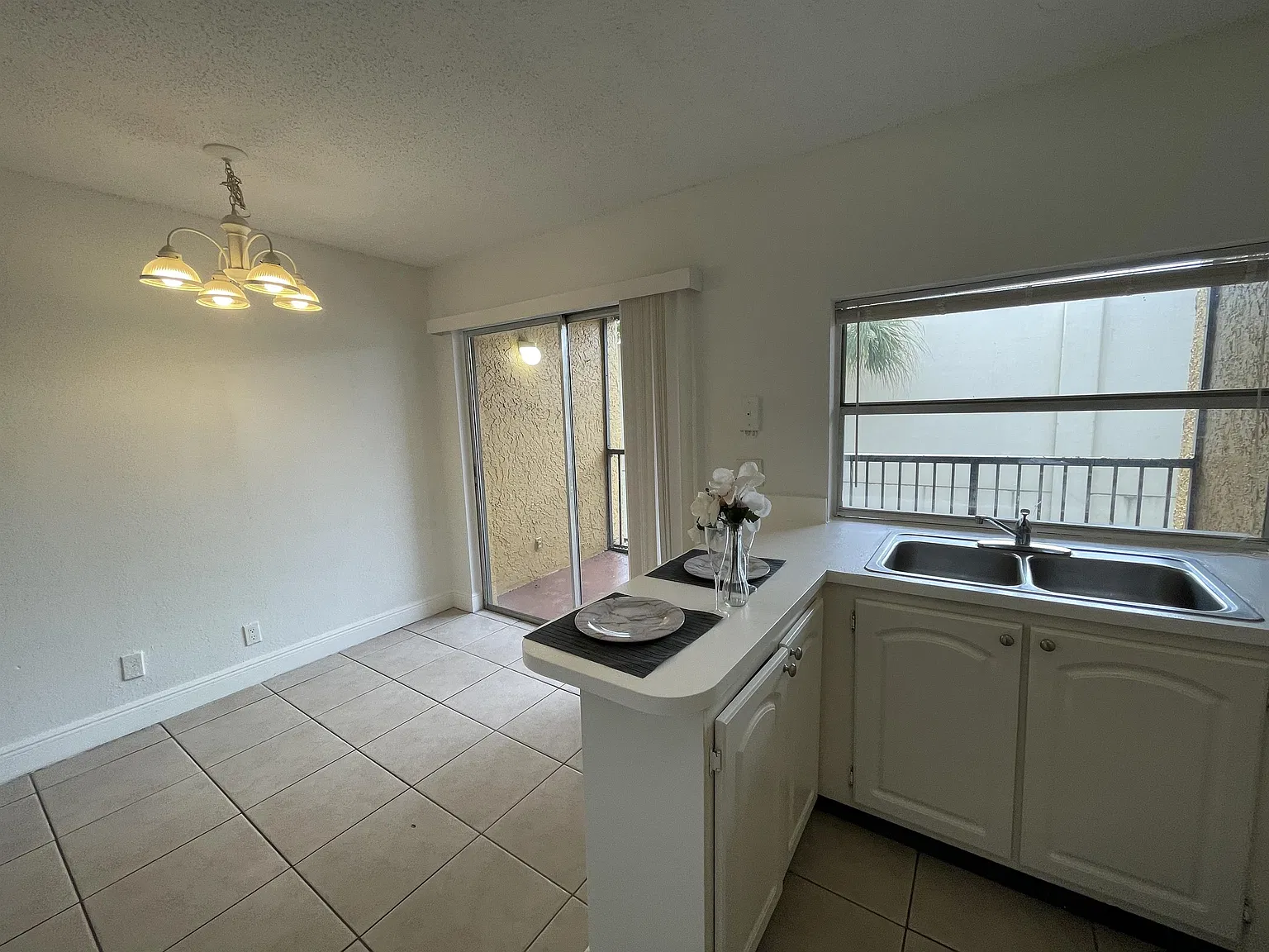 Arbor Key 4517 Unit 12f (Gusbonanza Llc) - 115 — Photo 4