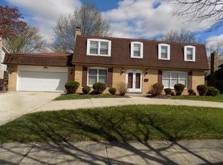 2937 Kathleen Ln, Flossmoor, IL 60422