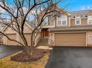 14 Ashford Ct, Lincolnshire, IL