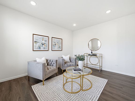 3rd image of 13005 Timber Wood Cir