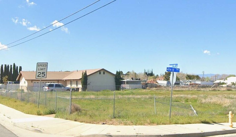 1st image of Corner Ave #L12