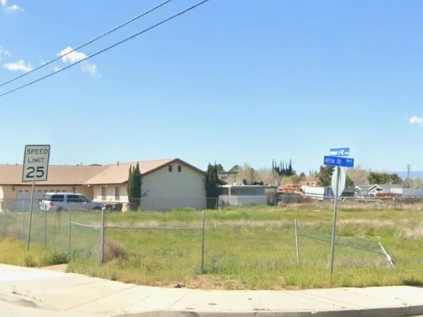 Corner Ave #L12, Lancaster, CA 93536