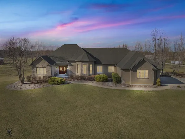 23048 W Stevens Ln, Wilmington, IL 60481