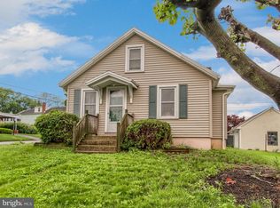 102 Webster Ave, Manchester, PA 17404
