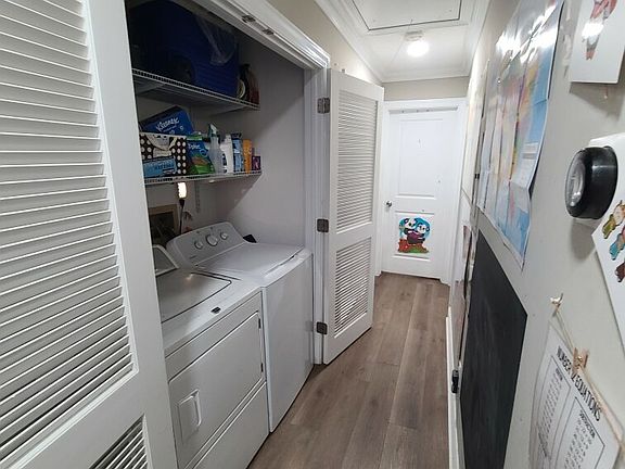 Washer Dryer Included