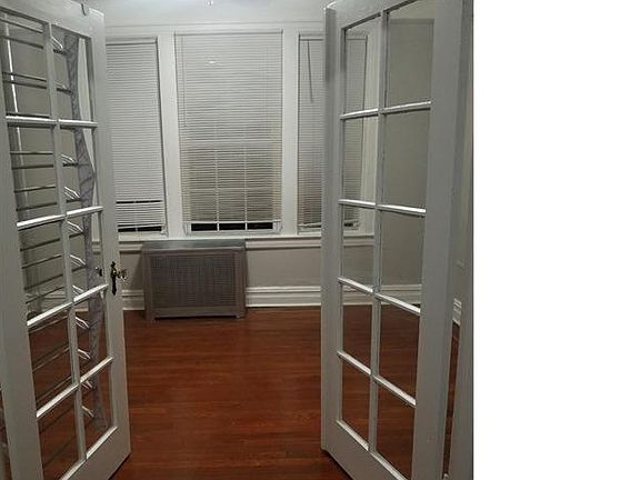 5th image of 1657 Garfield St Floor 1