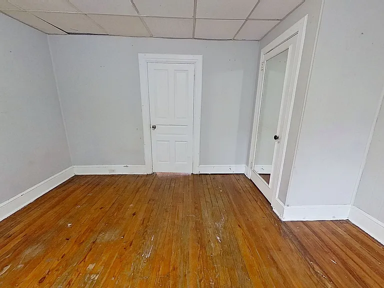 334 N Beaver St #2 — Photo 7