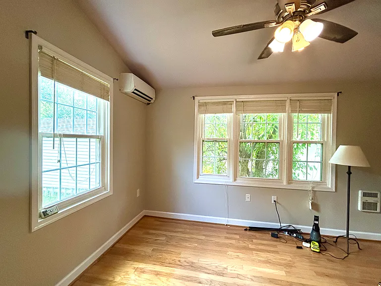 243 N Granada St — Photo 10