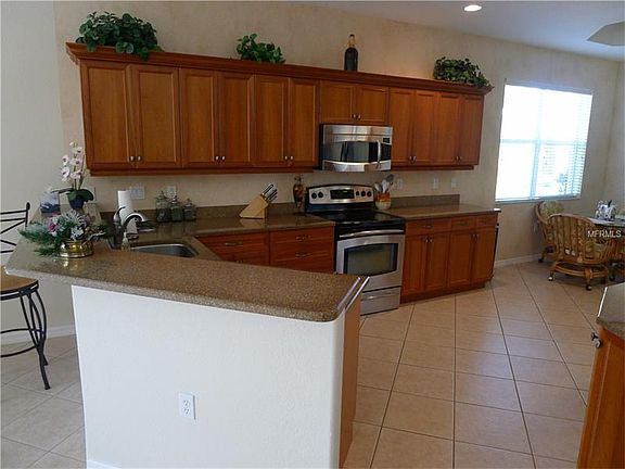 2nd image of 3782 Cadbury Cir #36