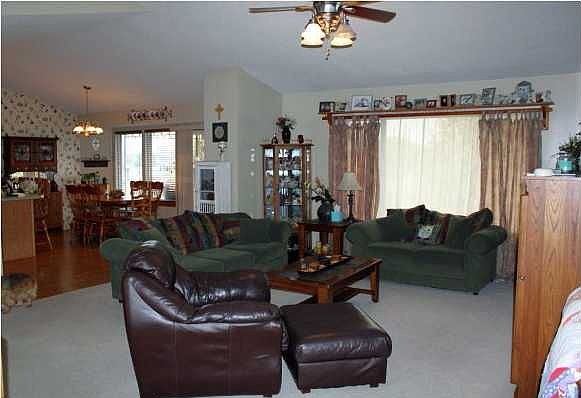 NOW THIS IS AN OPEN FLOOR PLAN!