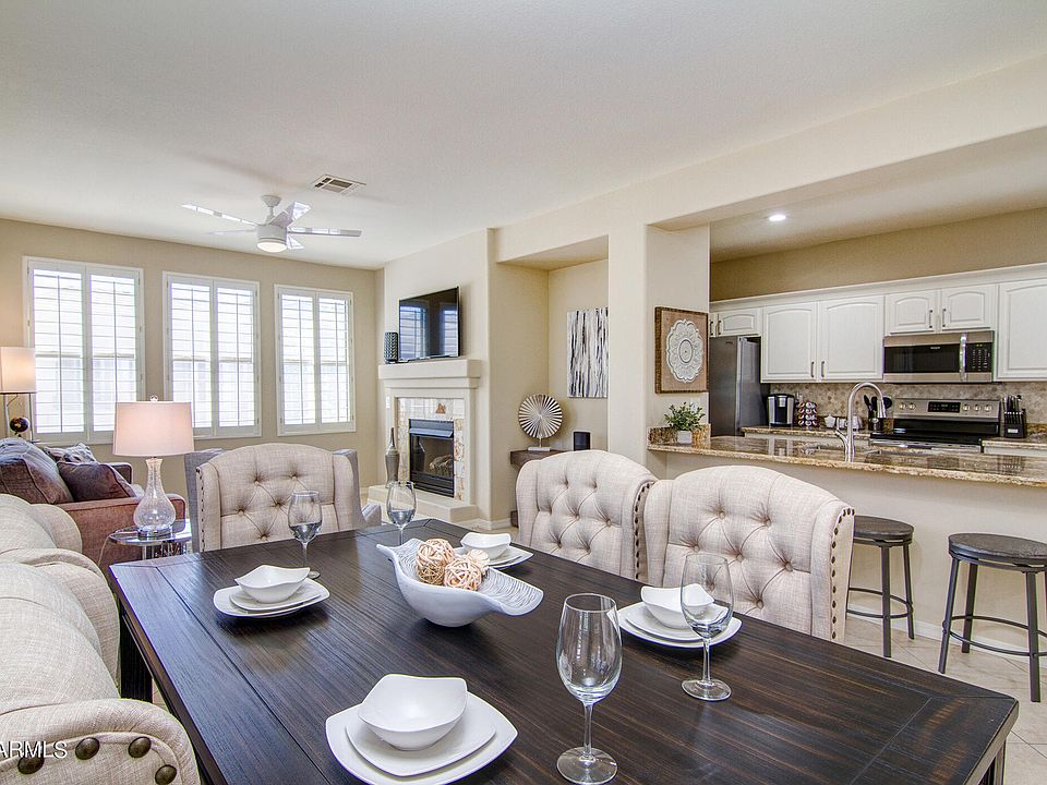 1st image of 15221 N CLUBGATE Drive #2029