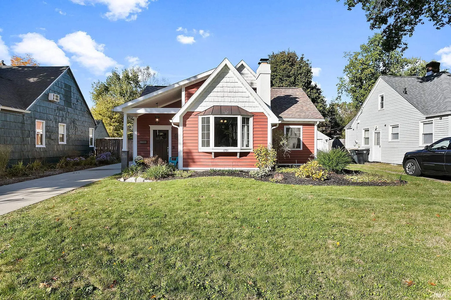 1701 Sunnymede Ave photo 1