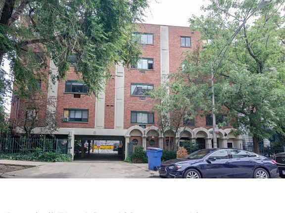 5th image of 1533-37 N Wieland St #3E