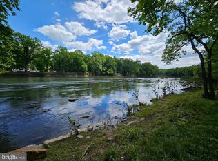 Bethany Ln, Charles Town, WV 25414