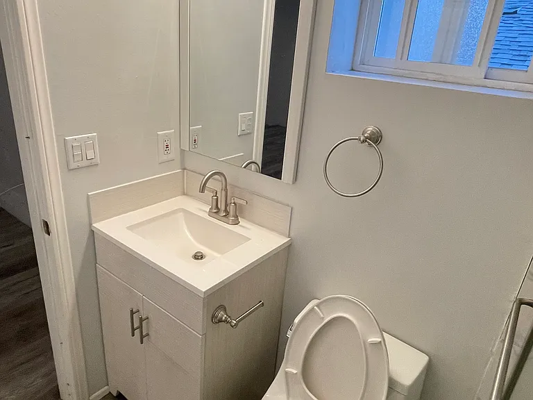 10357 Silverton Ave — Photo 6