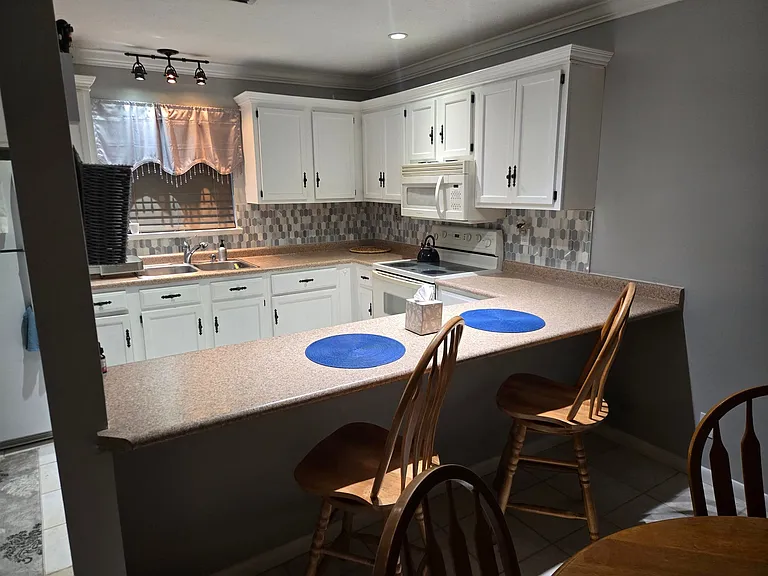 7332 SE Jamestown Ter — Photo 5