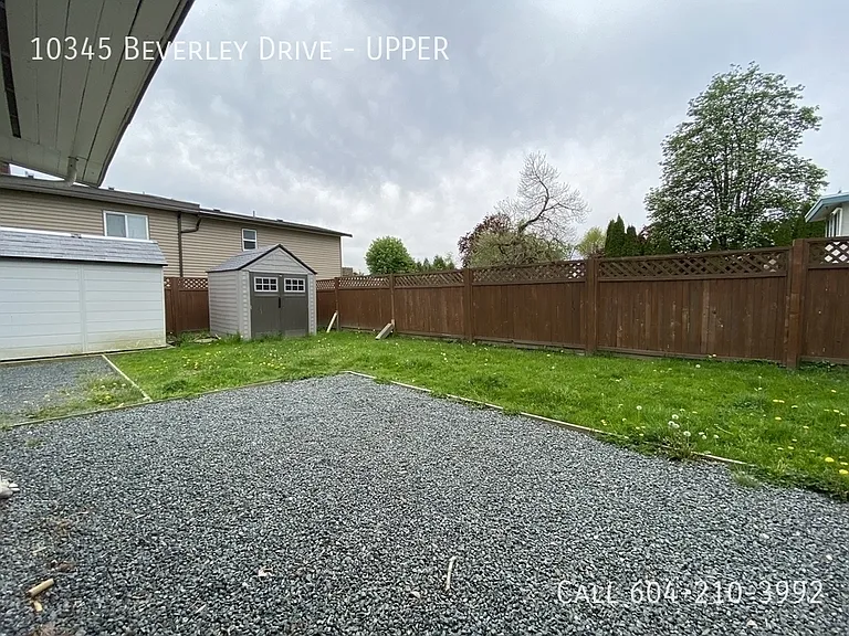10345 Beverley Dr #UPPER — Photo 11