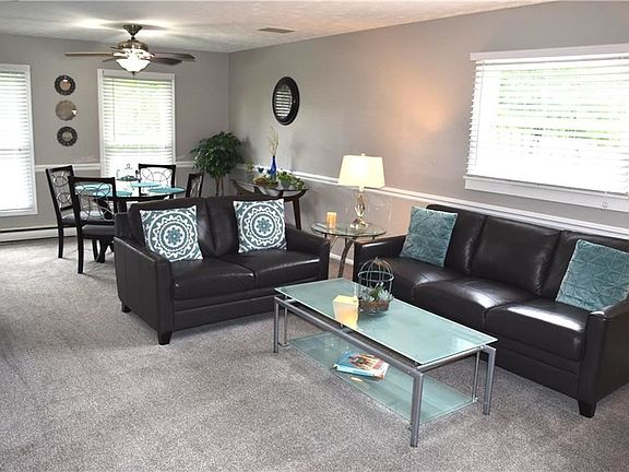 3rd image of 5571 London Dr