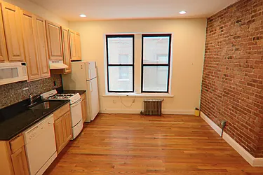 Rented by PMG Real Estate 