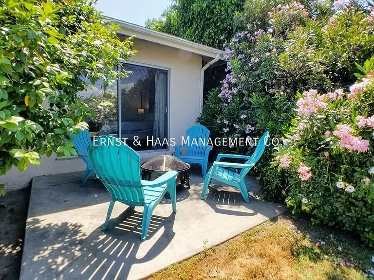 7619 Suva St — Photo 33