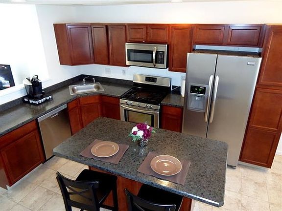 2nd image of 25B Pointe West Dr