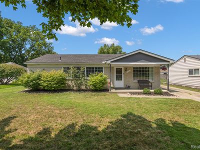 41627 Saal Rd, Sterling Heights, MI, 48313