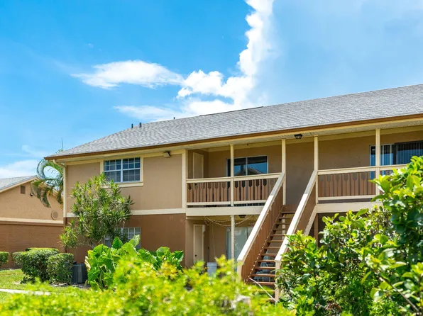 272 Ulster Ln, Melbourne, FL 32935