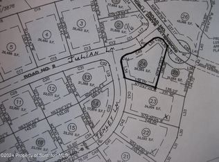 Julian Ln, Archbald, PA 18403