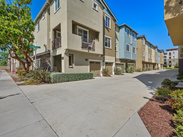 1405 Coyote Creek Way, Milpitas, CA 95035