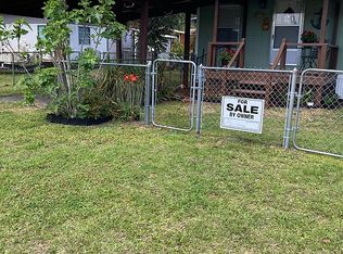 120 Pine St, Satsuma, FL 32189