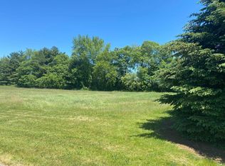 1 Diamond Harbor Ct, Cassopolis, MI 49031