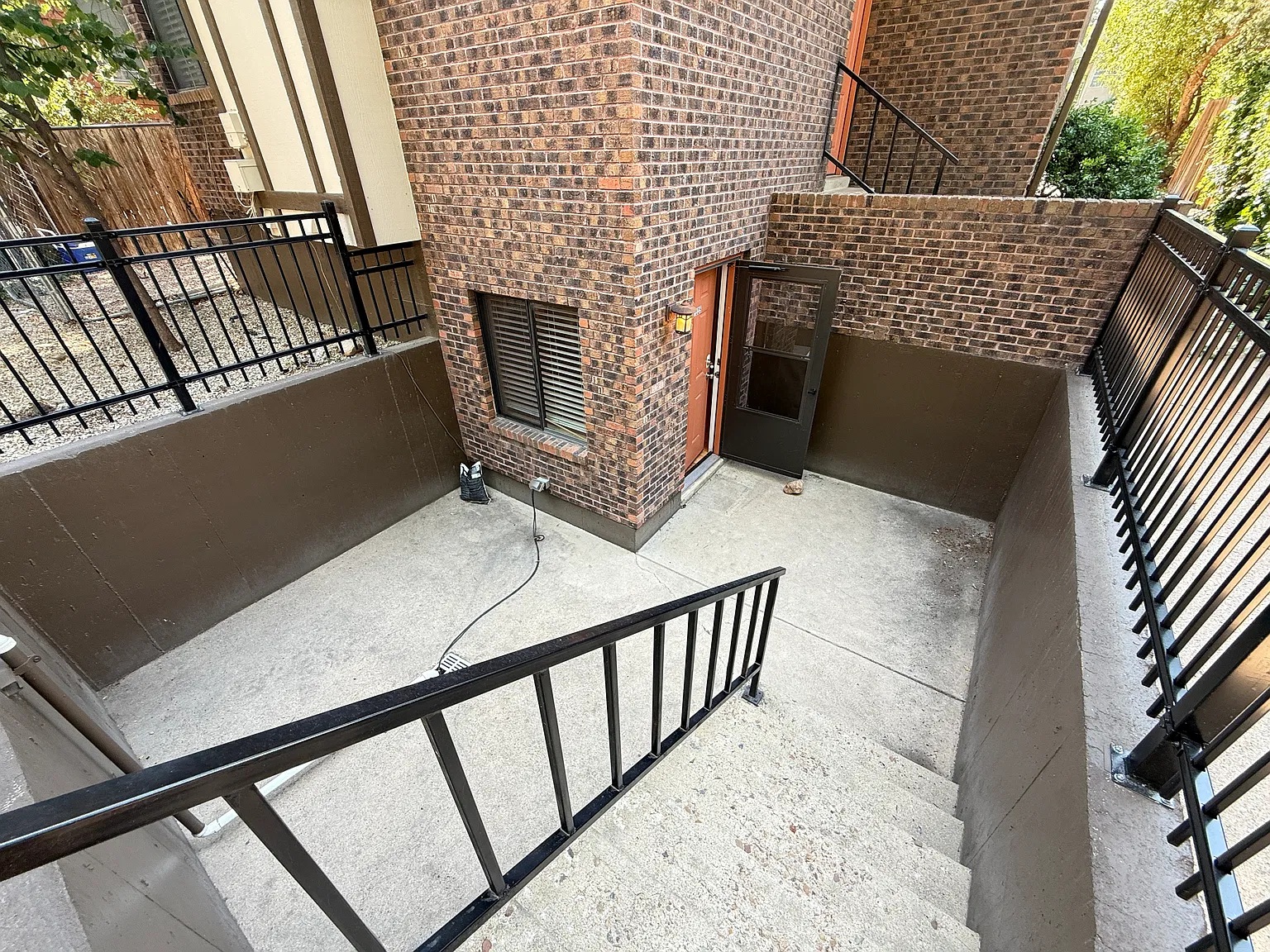 Studio, 371 sqft, $1,650 — Photo 3