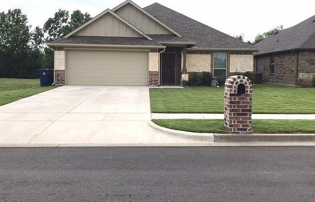 1st image of 8904 Kiowa Dr
