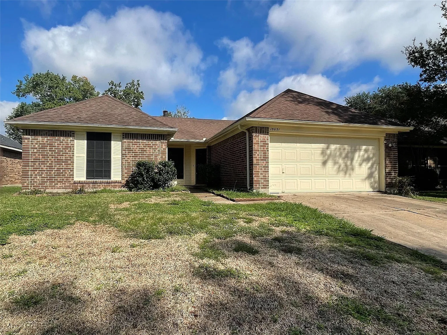 3 bed, 2.0 bath, 1591 sqft, $2,000 — Photo 2