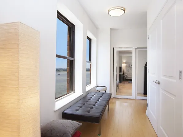 20 West Street image 4 of 16