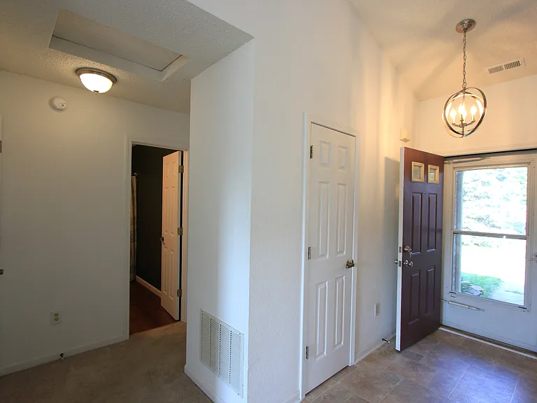 33 Morse Cir — Photo 25